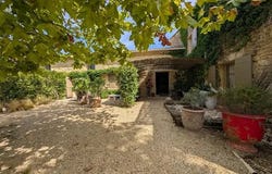 Uzès, Occitanie 30700