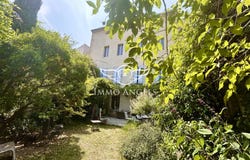 Lagrasse, Languedoc-Roussillon 11220