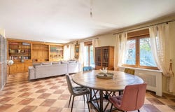 Les Mureaux, Ile-de-France 78130