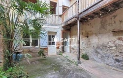 Lezat-Sur-Leze, Midi-Pyrénées 09210