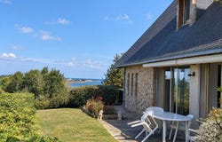Penvénan, Brittany 22710