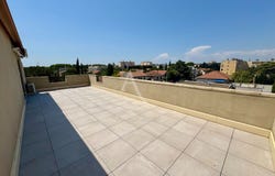 NIMES, Occitanie 30000