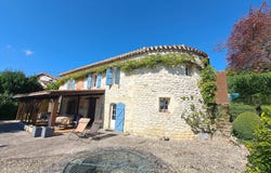 Valence-sur-Baïse, Midi-Pyrénées 32310