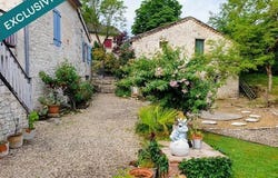 Lauzerte, Midi-Pyrénées 82110