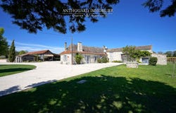 Issigeac, Aquitaine 24560