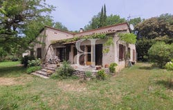 Grignan, Auvergne-Rhône-Alpes 26230