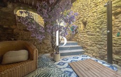 Uzès, Gard 30700