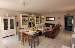 Champigny-sur-Veude, Centre-Val de Loire 37120