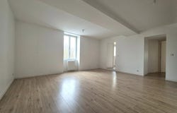 Changé, Mayenne 53810
