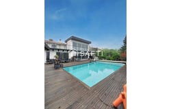 Latresne, Aquitaine 33360