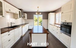 Erdeven, Brittany 56410