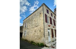 Saint-Porchaire, Poitou-Charentes 17250