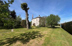 UXEGNEY, Grand Est 88390