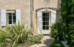 Fronsac, Aquitaine 33126