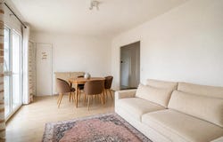 Deville Les Rouen, Normandy 76250