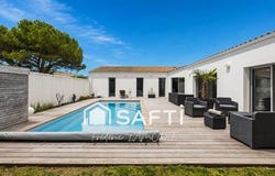 Salles-Sur-Mer, Poitou-Charentes 17220