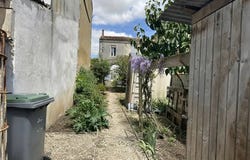 ST JEAN D ANGELY, Nouvelle-Aquitaine 17400