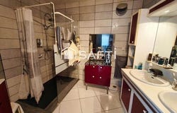 Monts-Sur-Guesnes, Poitou-Charentes 86420
