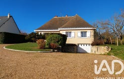 Chinon, Centre-Val de Loire 37500