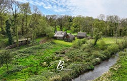 Corlay, Brittany 22320