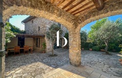 Lussan, Languedoc-Roussillon 30580