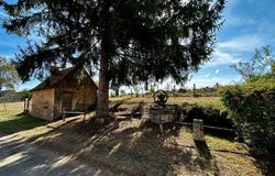 Isenay, Bourgogne 58290