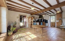 Parthenay, Poitou-Charentes 79200
