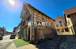 Chaource, Champagne-Ardenne 10210