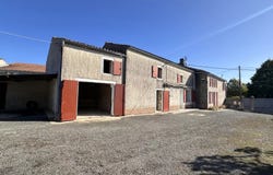 La Croix-Comtesse, Charente-Maritime 17330
