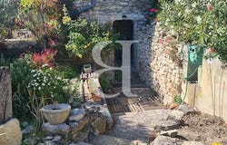 Taulignan, Auvergne-Rhône-Alpes 26770