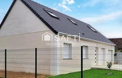 Saulnieres, Centre 28500