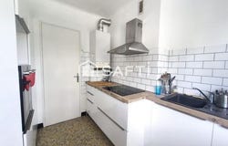 Pau, Aquitaine 64000