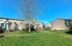 Monpazier, Aquitaine 24540