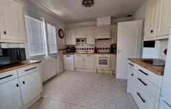 Charroux, Poitou-Charentes 86250