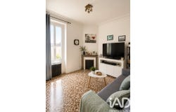 Bourges, Centre-Val de Loire 18000
