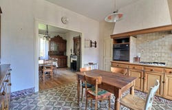 22, rue du Bourg, Cluny, Bourgogne-Franche-Comté 71250