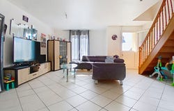 SOEURDRES, Pays de la Loire 49330