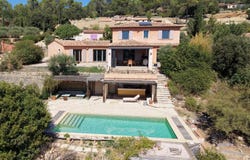Cotignac, Provence-Alpes-Côte d'Azur 83570