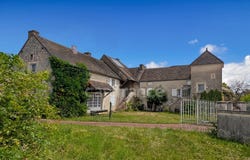 Fontaines, Burgundy 71150