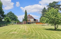 Gourdon, Lot 46300