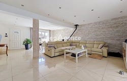 Ouerre, Centre 28500