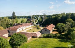 Le Val-d'Ocre, Burgundy 89110