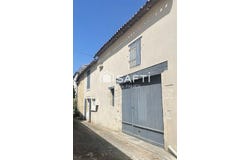 Dampierre-Sur-Boutonne, Poitou-Charentes 17470
