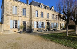 Saint-Jean-d'Angély, Poitou-Charentes 17400