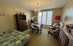 Nyons, Auvergne-Rhône-Alpes 26110