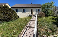 Lavau, Bourgogne 89170