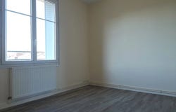 Tours, Indre-et-Loire 37000