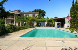 Roquemaure, Languedoc-Roussillon 30150