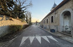 Jouy-lès-Reims, Marne 51390