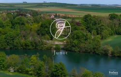 Sens, Burgundy 89100